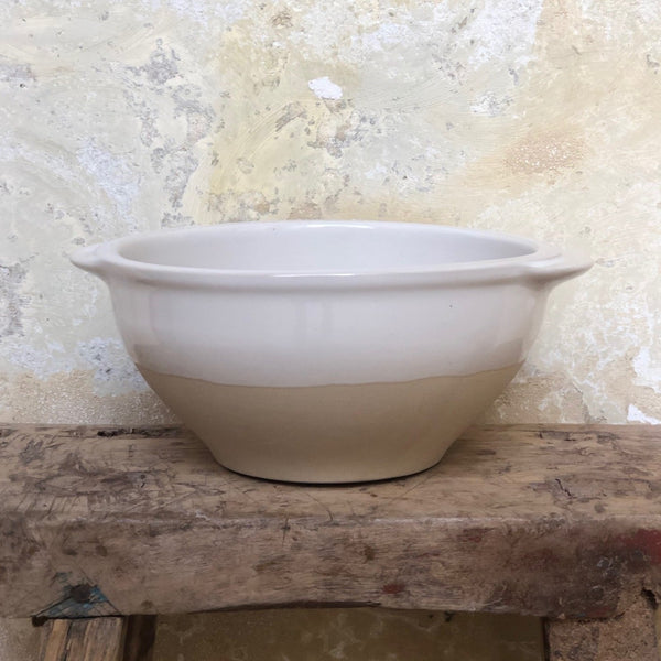 Bowl with flat ears