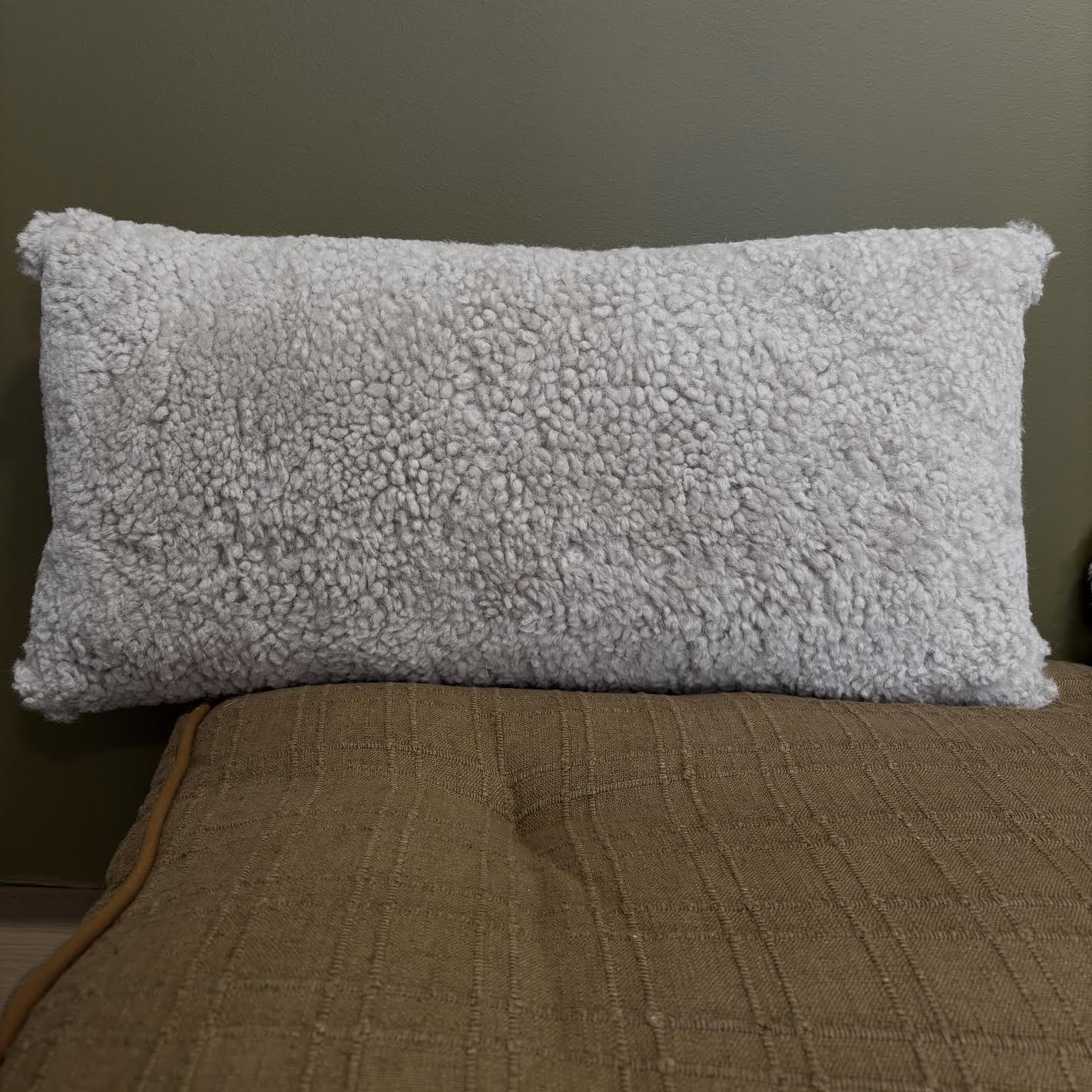 Coussin en peau de mouton
