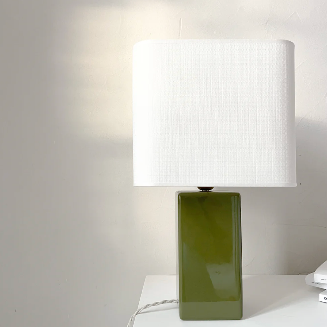 Table lamp