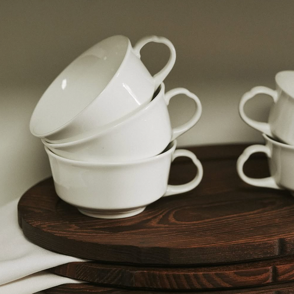 Tasse à café en porcelaine