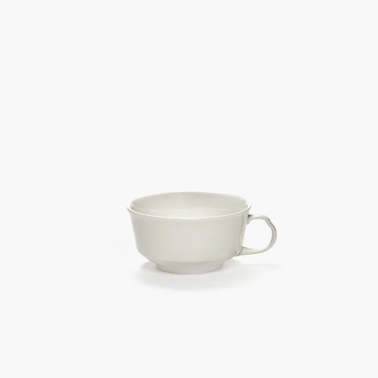 Tasse à café en porcelaine