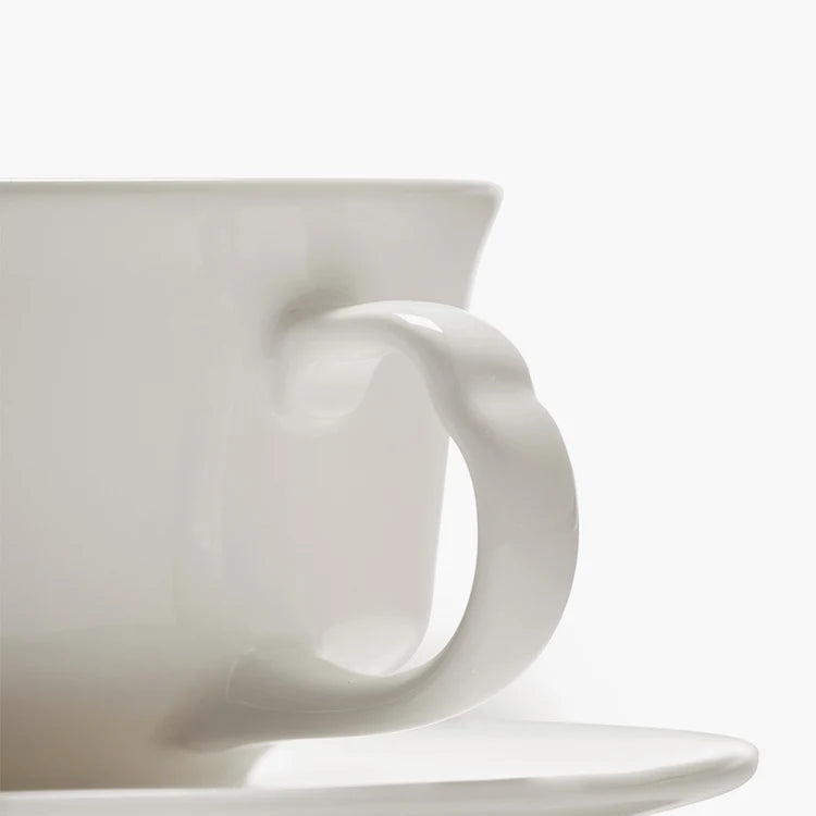 Tasse à café en porcelaine