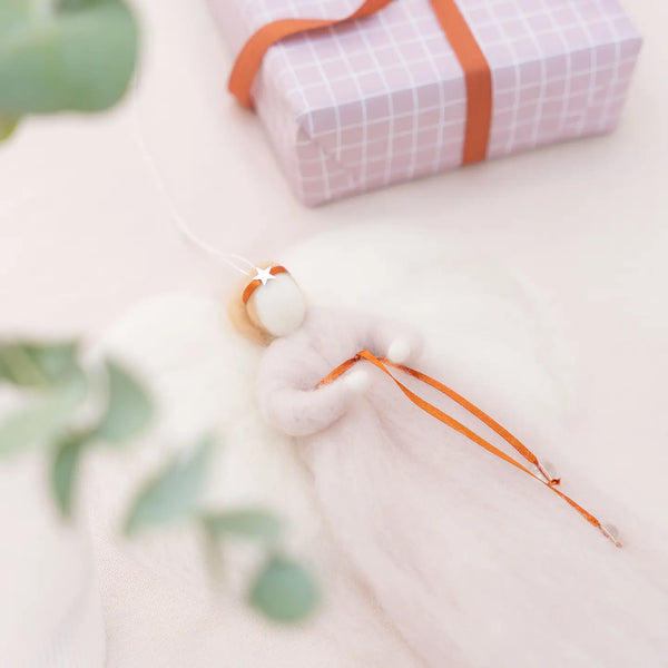 Ange en laine rose tendre