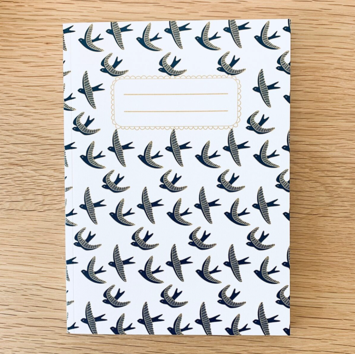 Carnet A5 – Les hirondelles en vol – Ciel Blanc