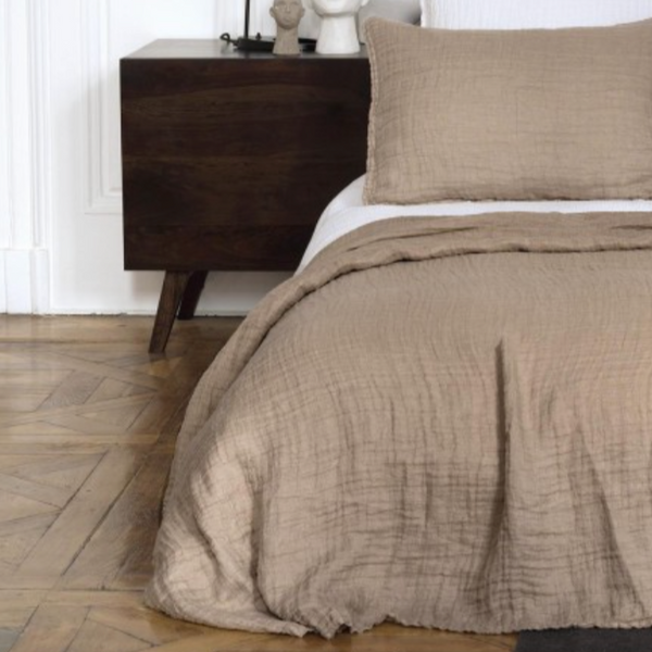 Raw embossed washed linen bedspread